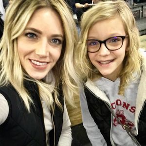 Meet your Posher, Ashlie